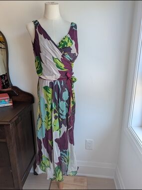 Vintage (Y2K/2010s) Sleeveless Floral Faux Wrap Silk Midi Dress